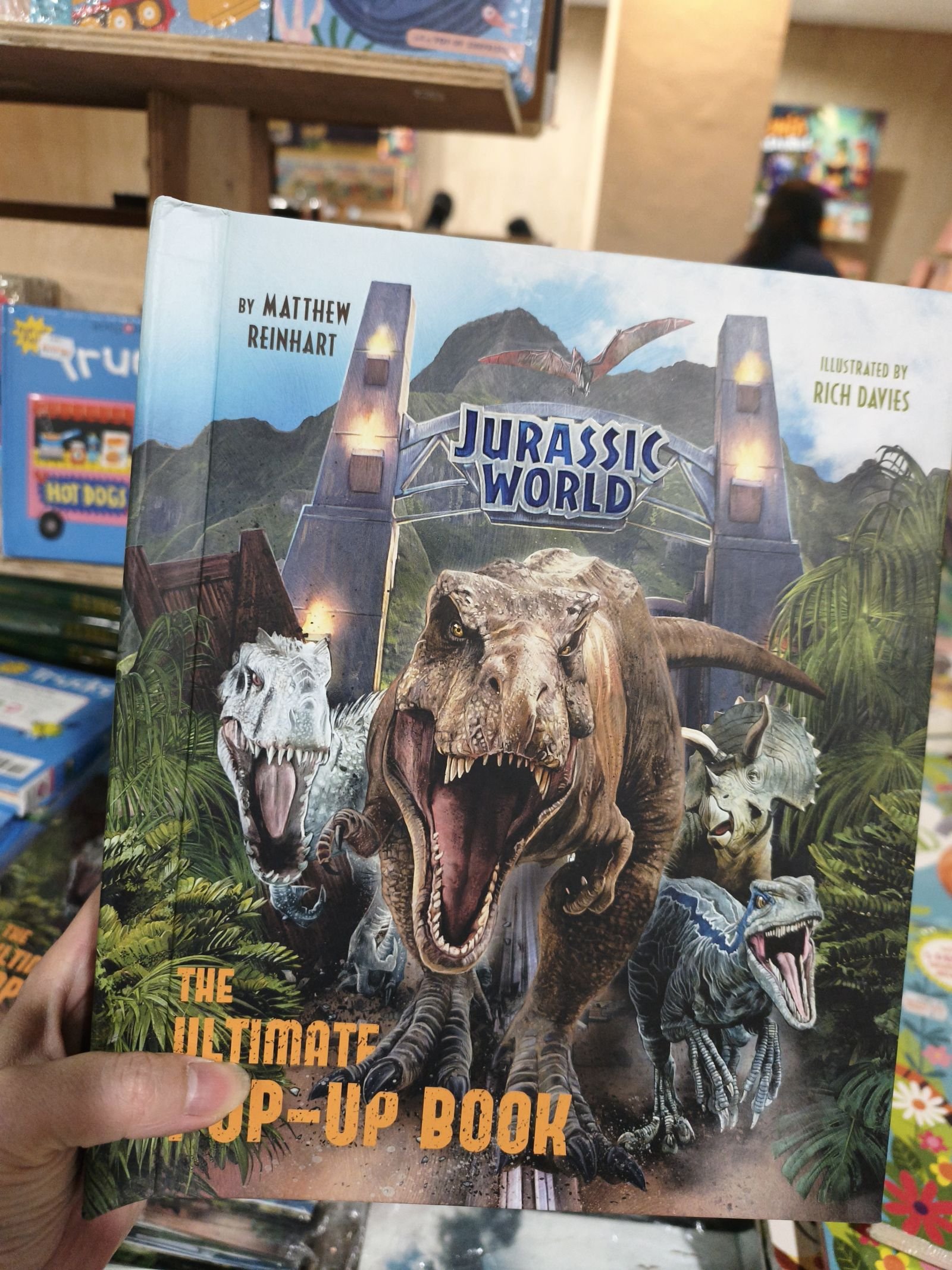 Jurassic World: The Ultimate Pop-Up Book