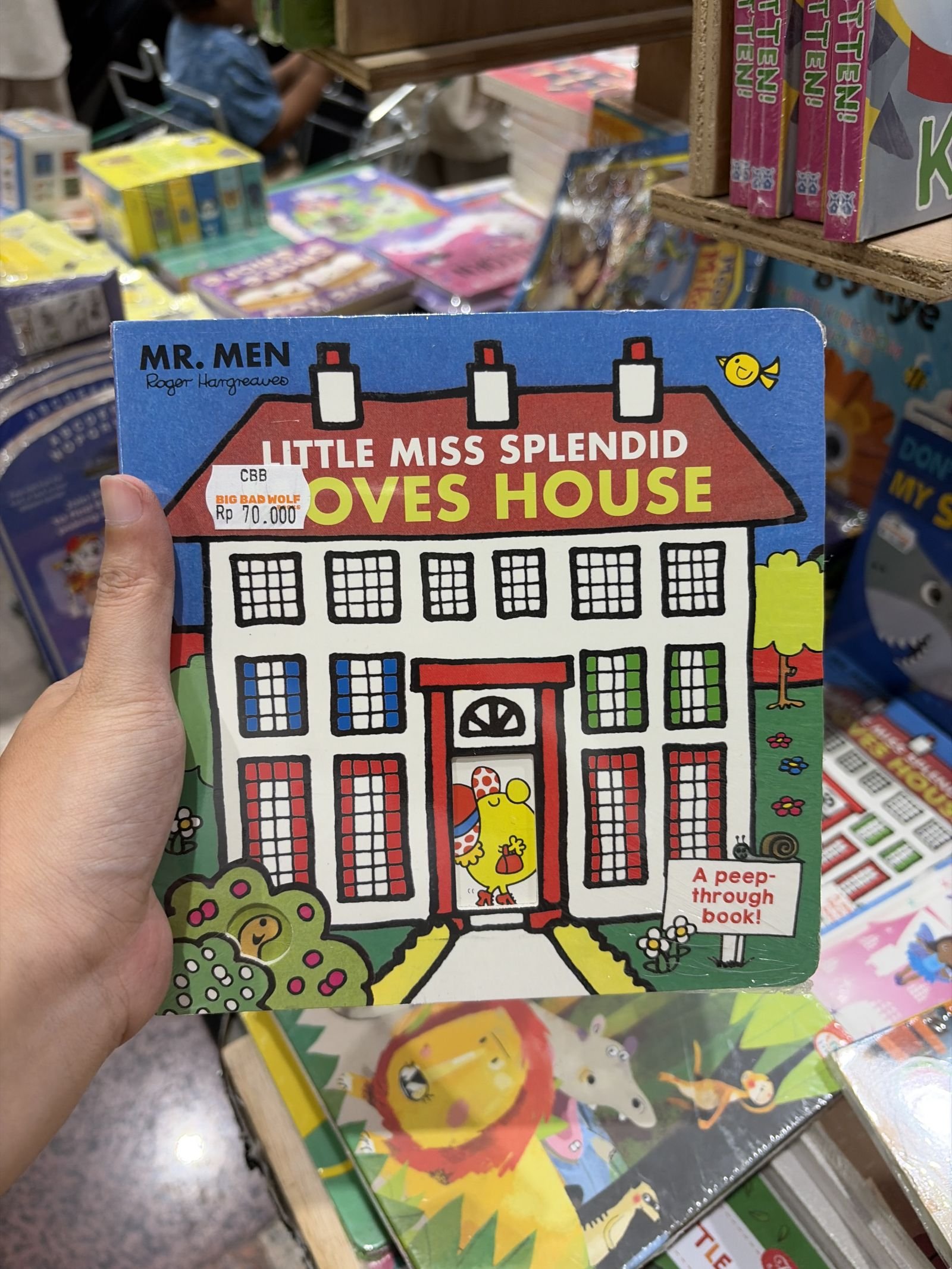 Mr. Men: Little Miss Splendid Moves House (a Peep-Through Book)