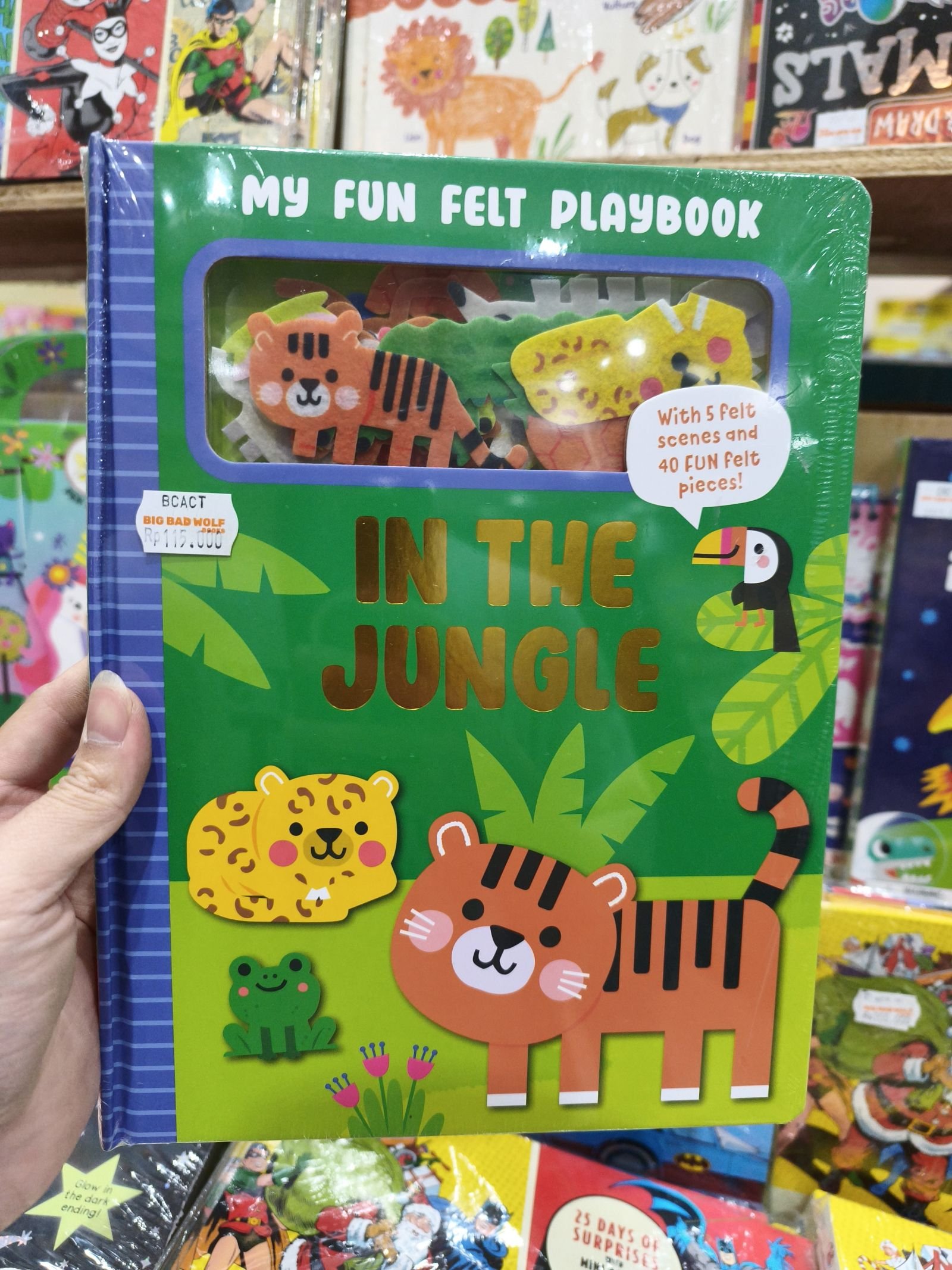My fun felt playbook - in the jungle