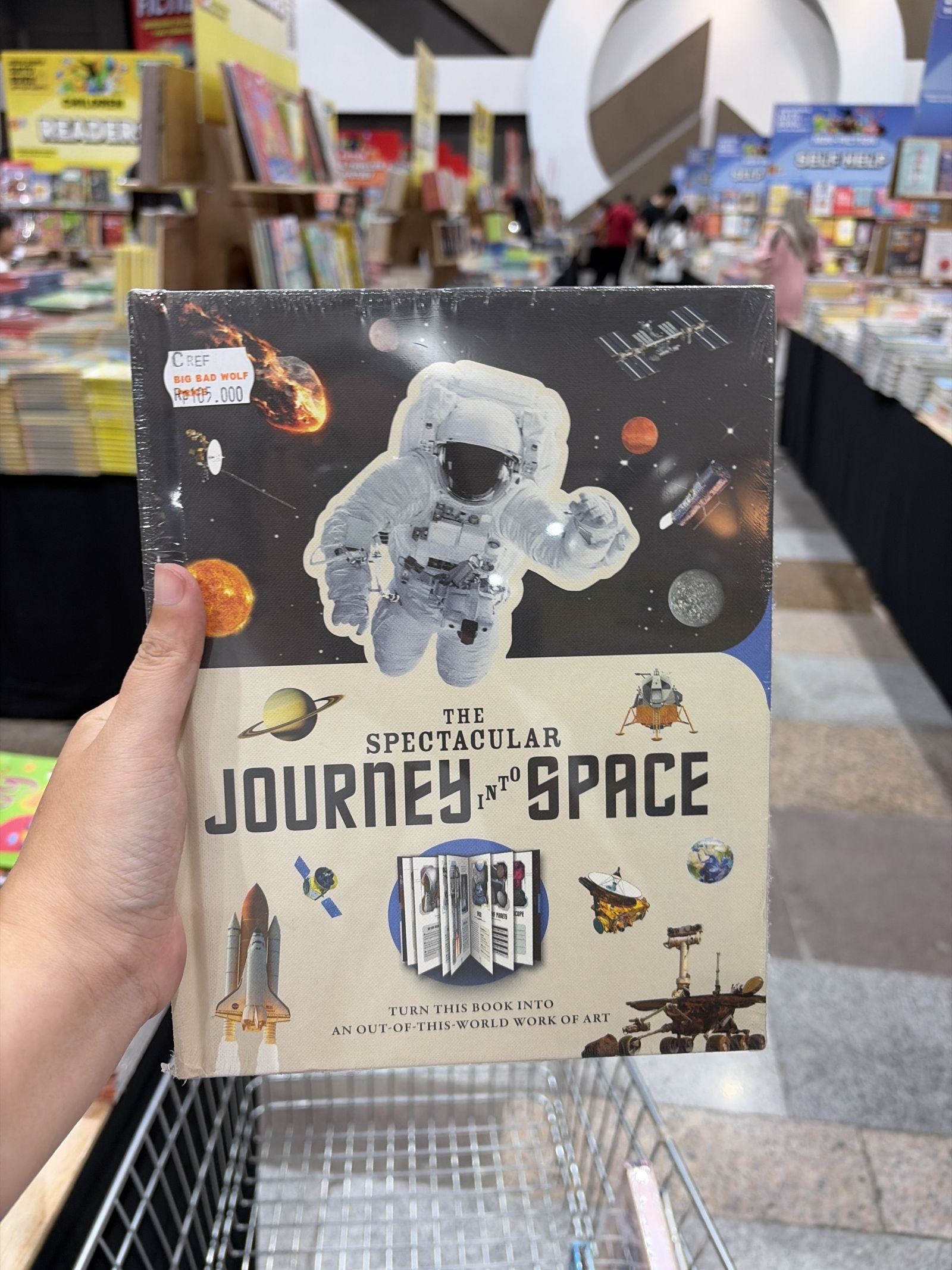 Paperscapes: The Spectacular Journey Into Space: Turn This Book Into an Out-Of-This-World Work of Art