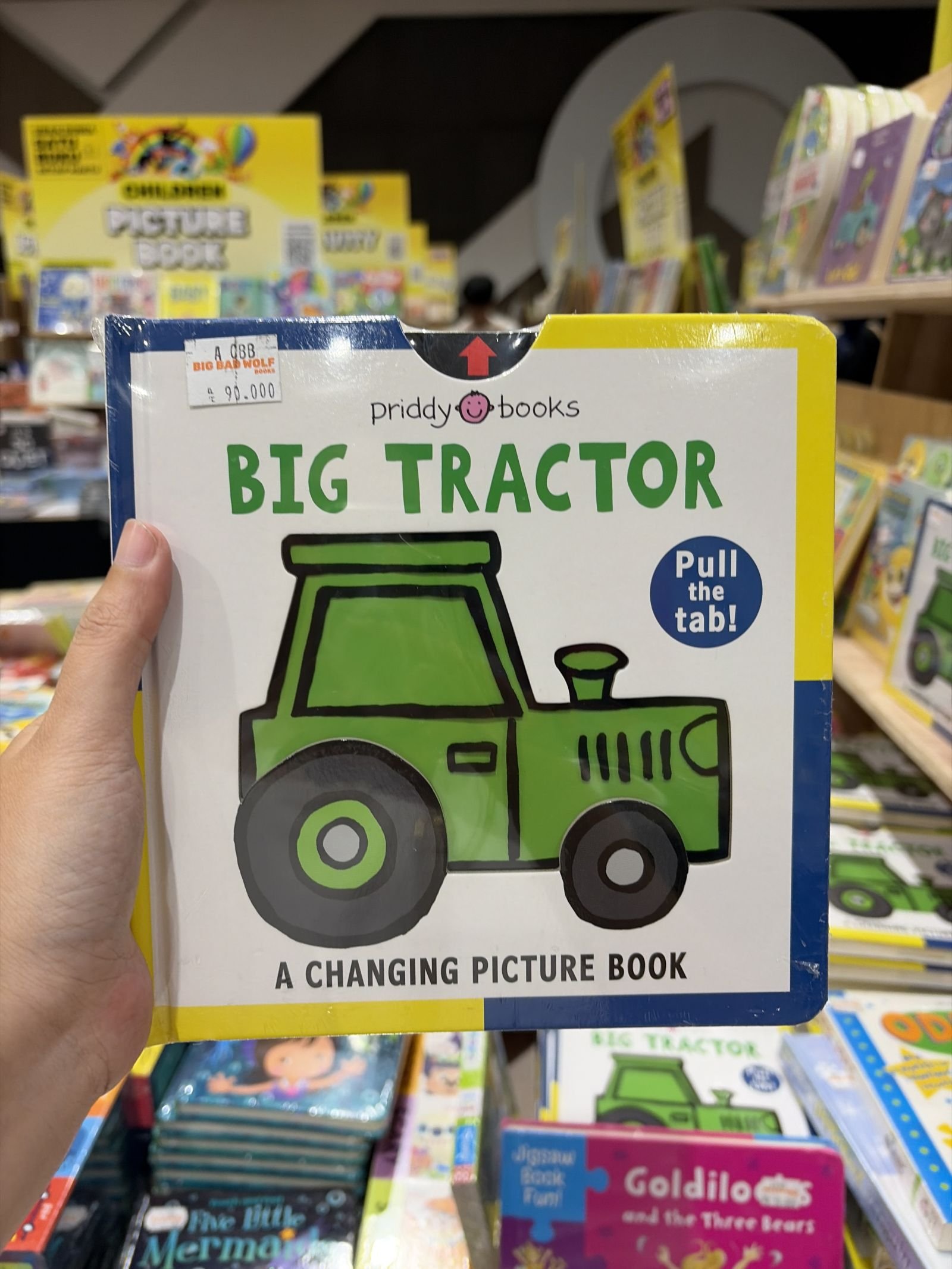 A Changing Picture Book: Big Tractor